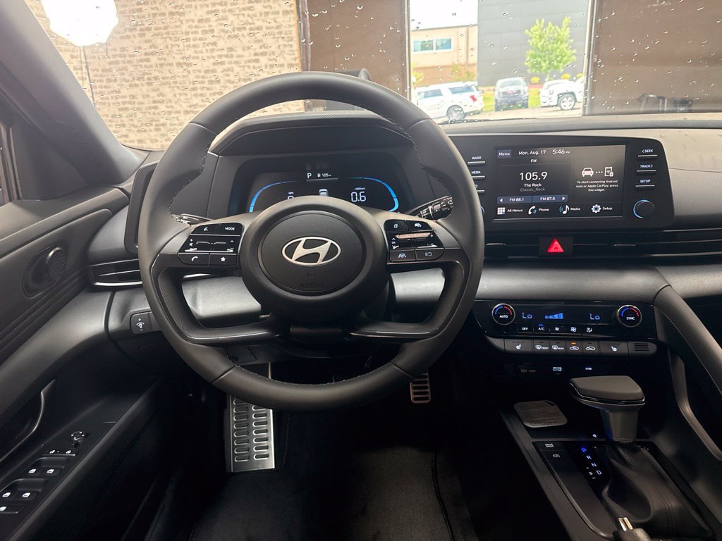 New 2026 Hyundai Elantra SEL Sport FWD image 15