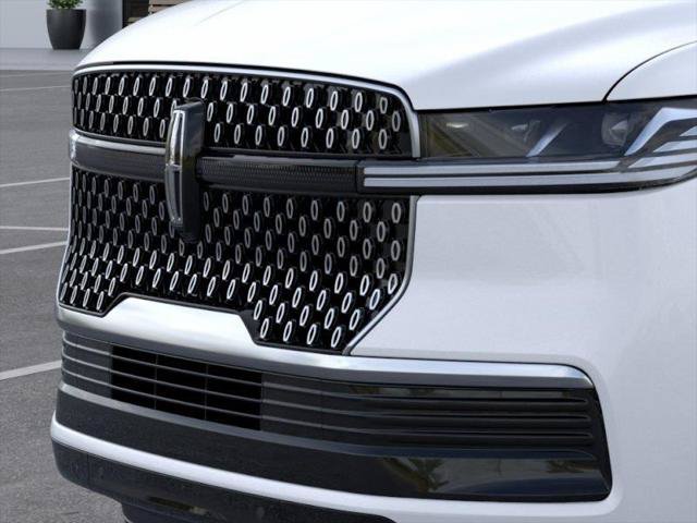 New 2026 Lincoln Navigator Reserve AWD/4WD image 17