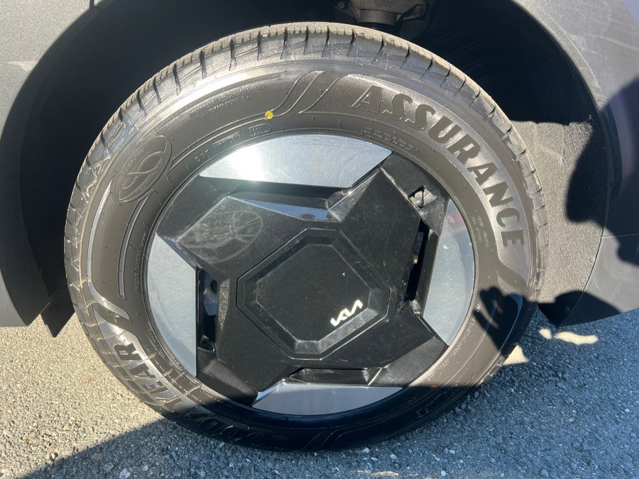 Used 2024 Kia EV9 Light Long Range image 65