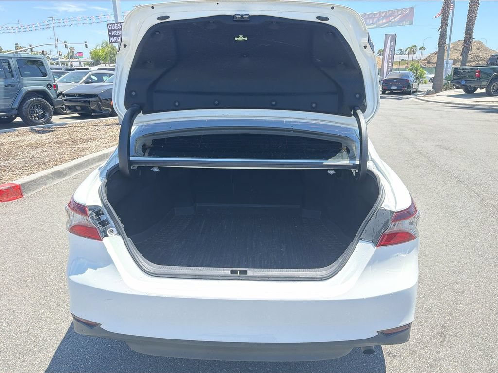 Used 2023 Toyota Camry LE w/ Protection Package (Q2) (TMS) FWD image 18