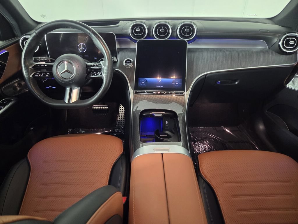 Used 2023 Mercedes-Benz GLC 300 image 27