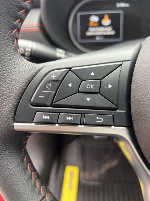 Used 2025 Nissan Versa SR w/ Trunk Package FWD image 11