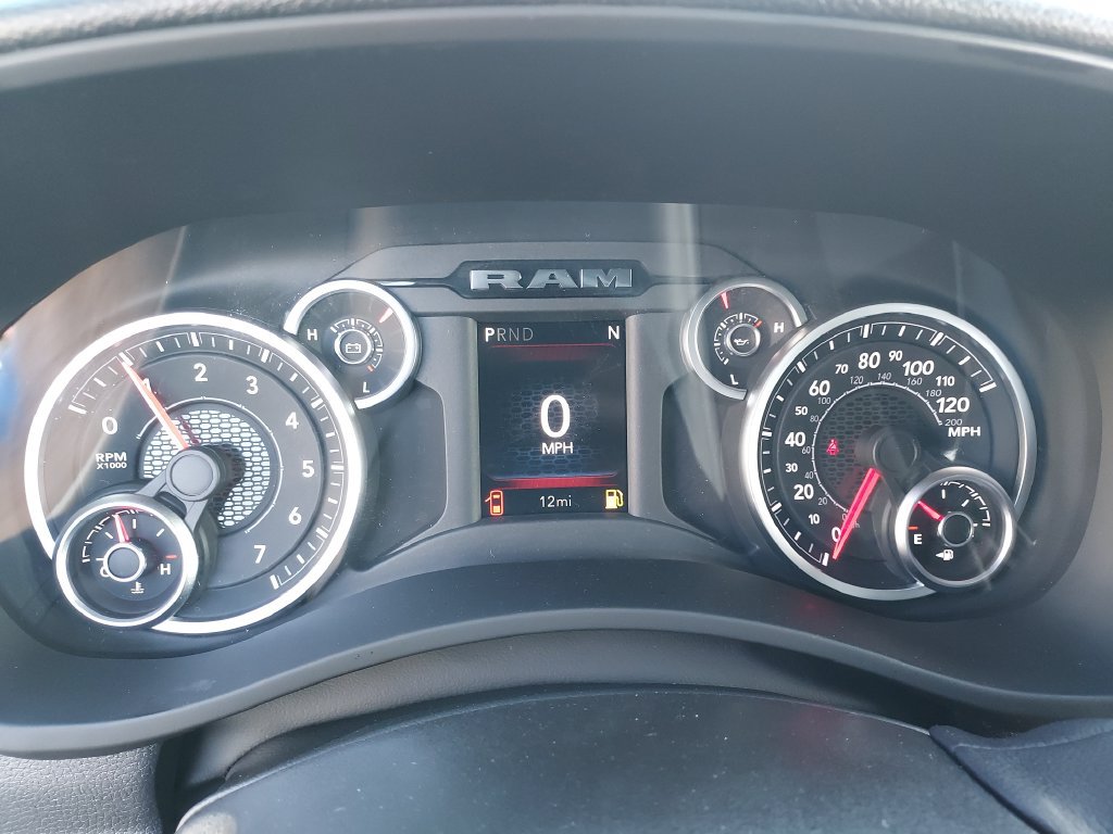 New 2027 RAM 2500 Tradesman AWD/4WD image 18