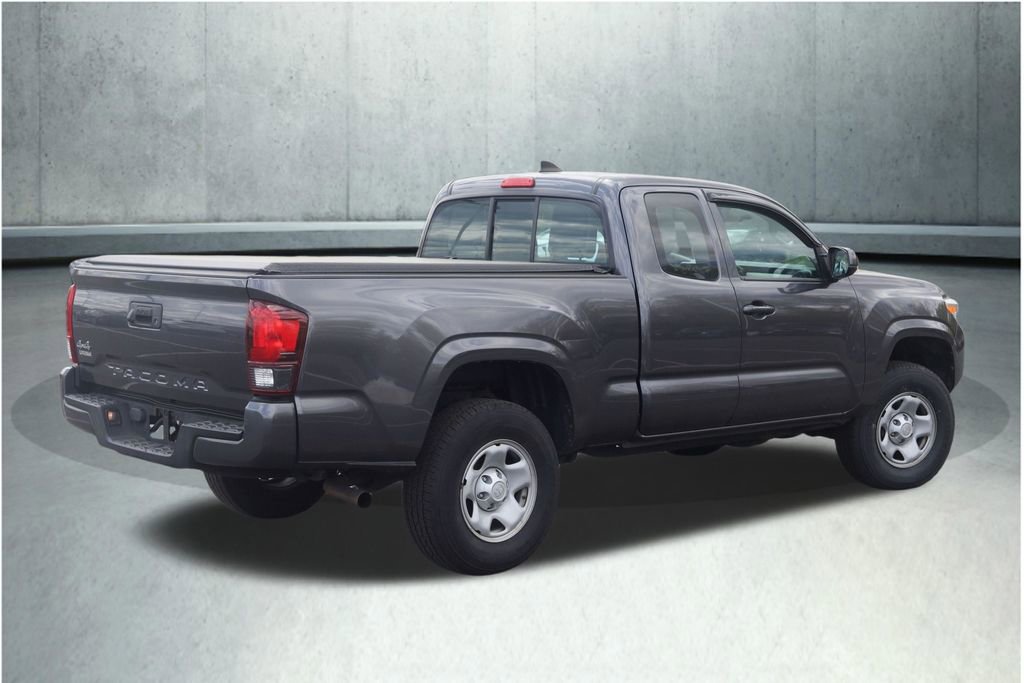 Used 2018 Toyota Tacoma SR w/ SR Convenience Package AWD/4WD image 9