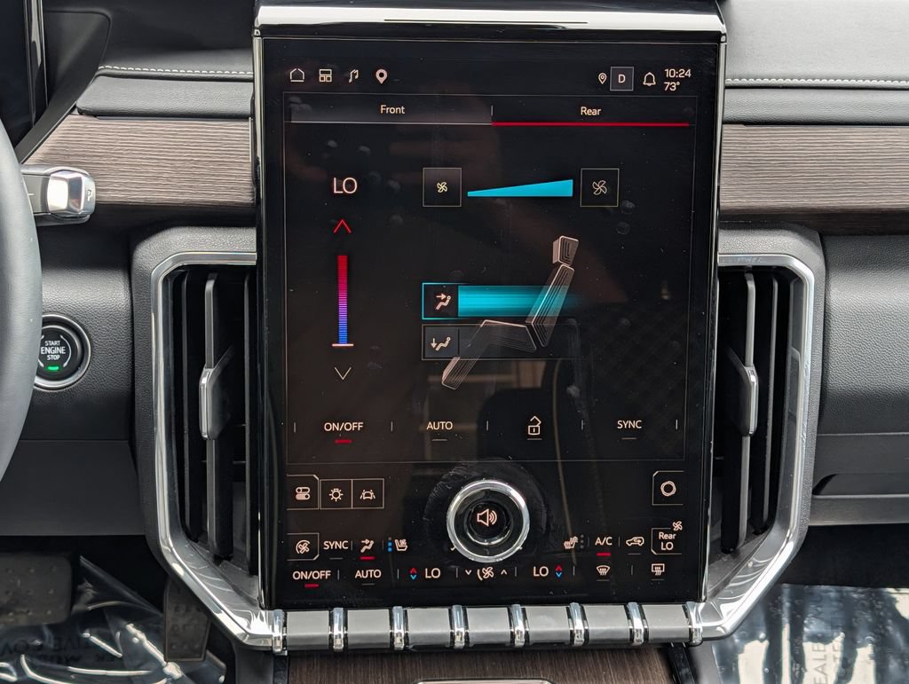 Used 2025 GMC Acadia Denali w/ LPO, Floor Liner Package AWD/4WD image 21