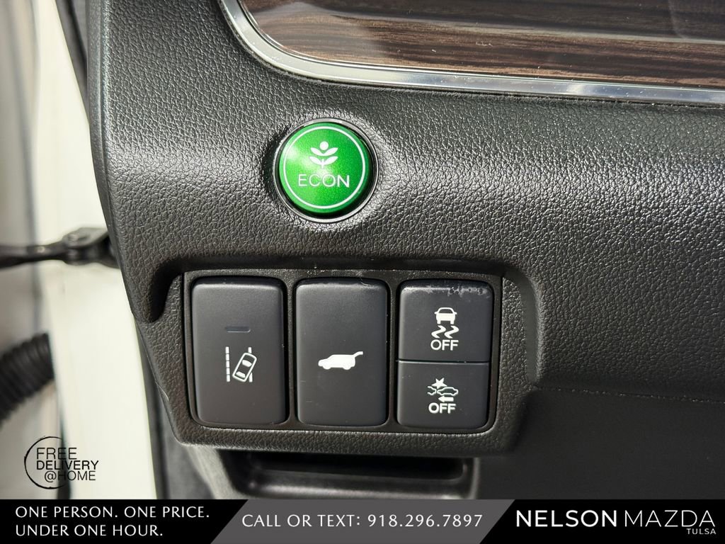 Used 2015 Honda CR-V Touring image 30