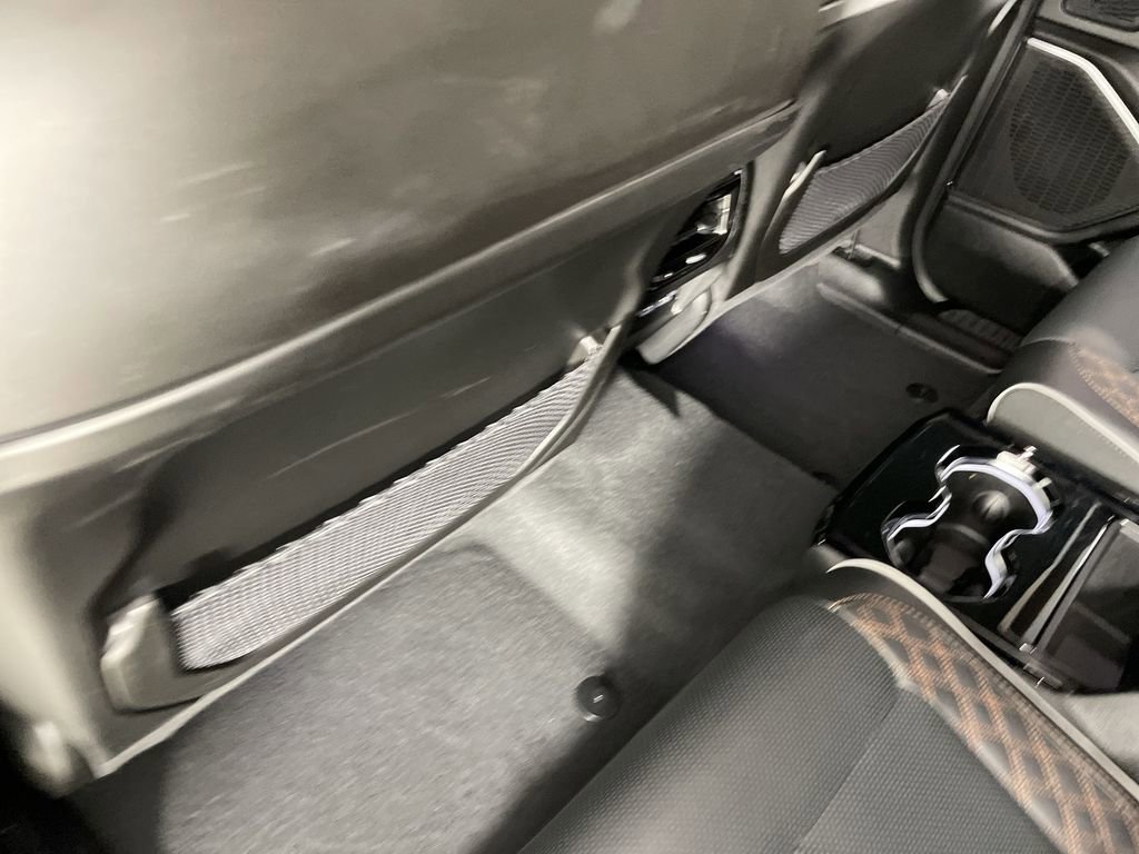 Used 2024 Jeep Grand Cherokee L Summit w/ High Altitude Package image 35