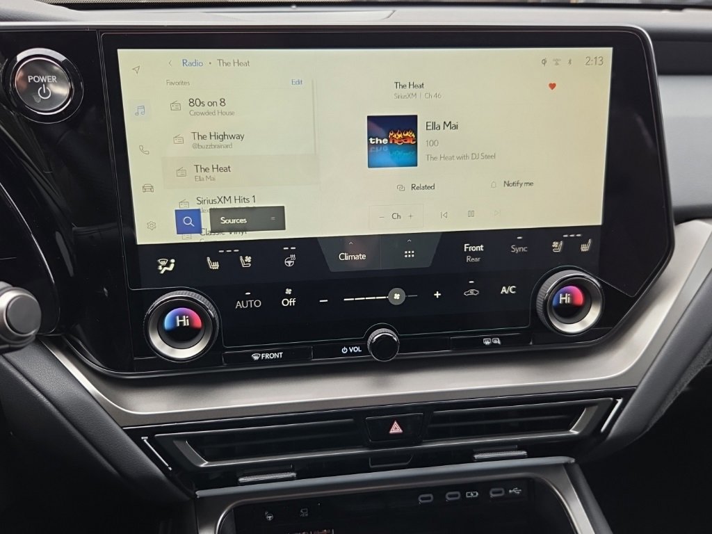 New 2026 Lexus TX 500h AWD image 25