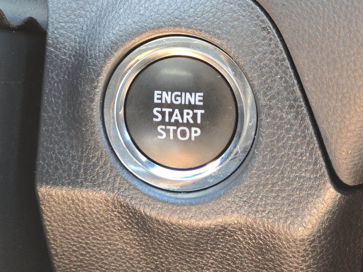 Used 2024 Toyota RAV4 XLE FWD image 8