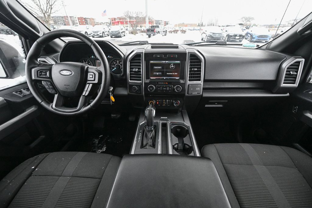 Used 2015 Ford F150 XLT w/ Equipment Group 302A Luxury image 29