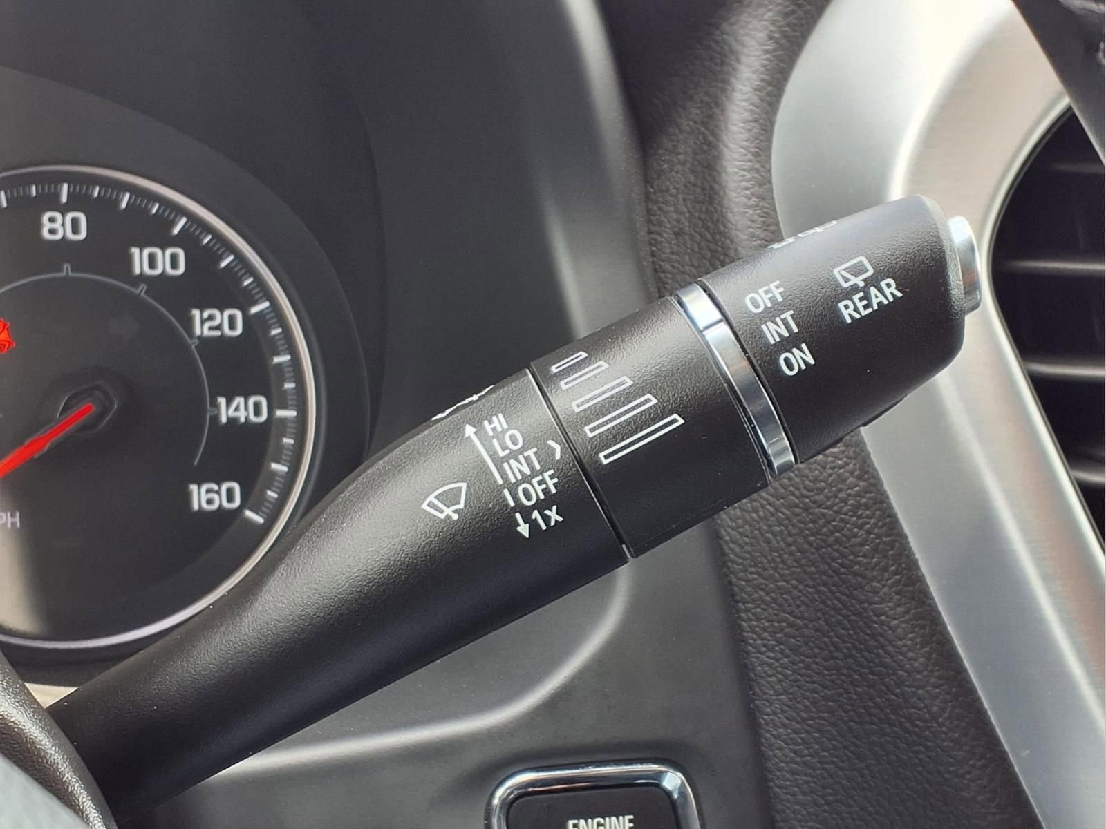 Used 2023 GMC Acadia SLT image 27