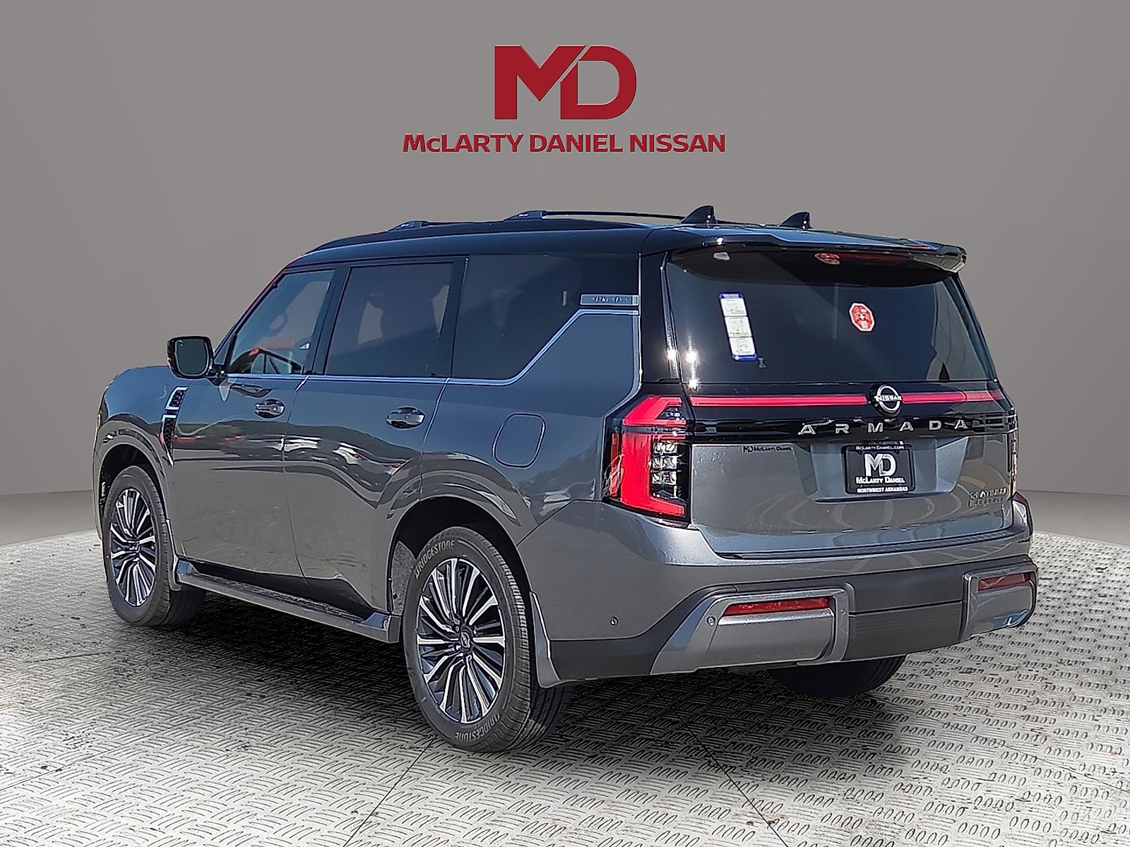 New 2026 Nissan Armada Platinum Reserve image 4