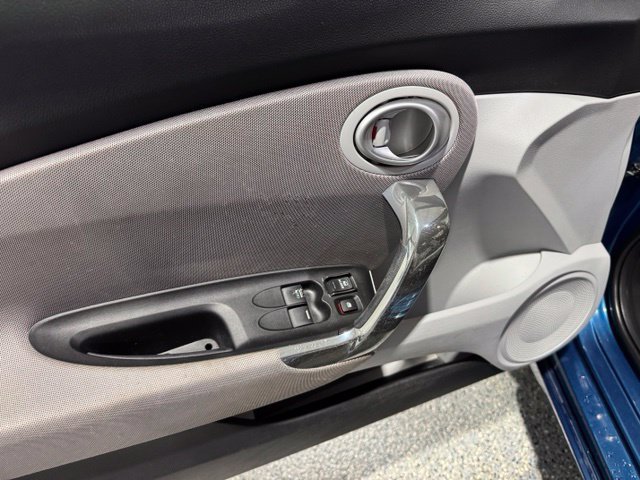 Used 2011 Honda CR-Z EX image 6