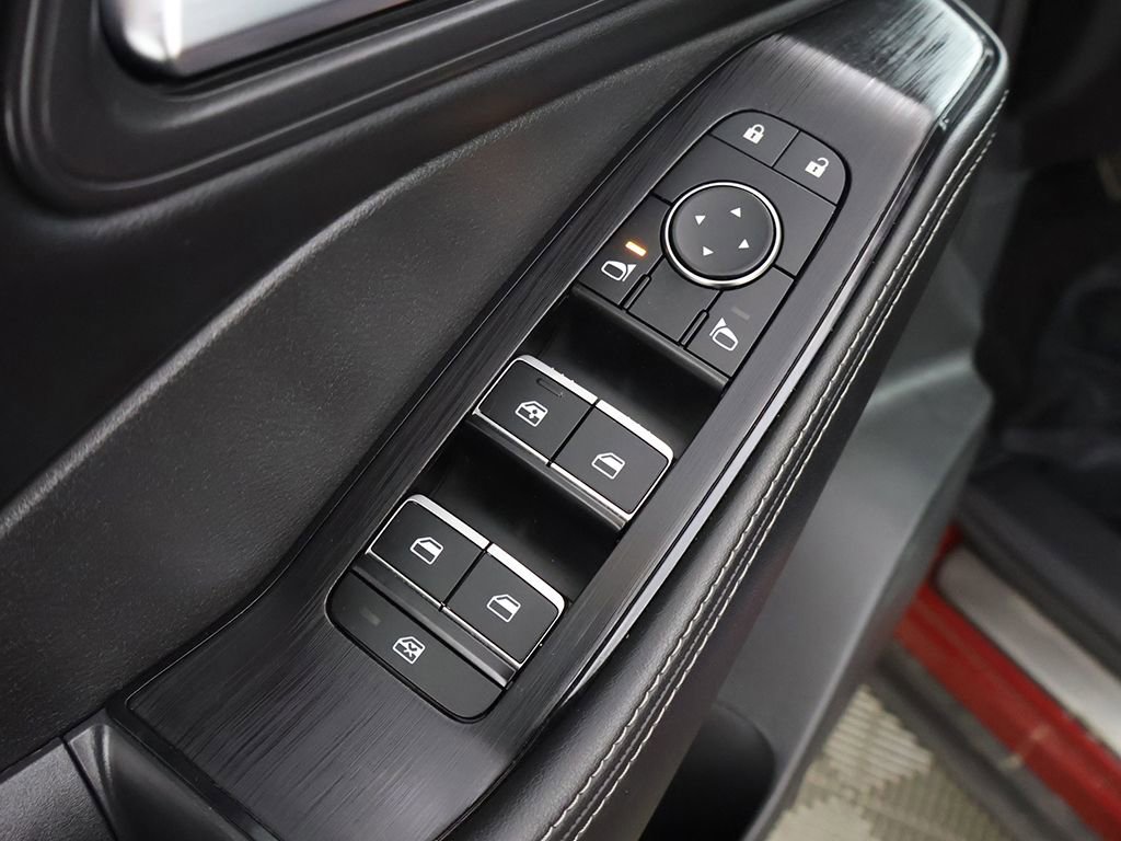 Used 2023 Nissan Rogue SL w/ SL Premium Package image 40