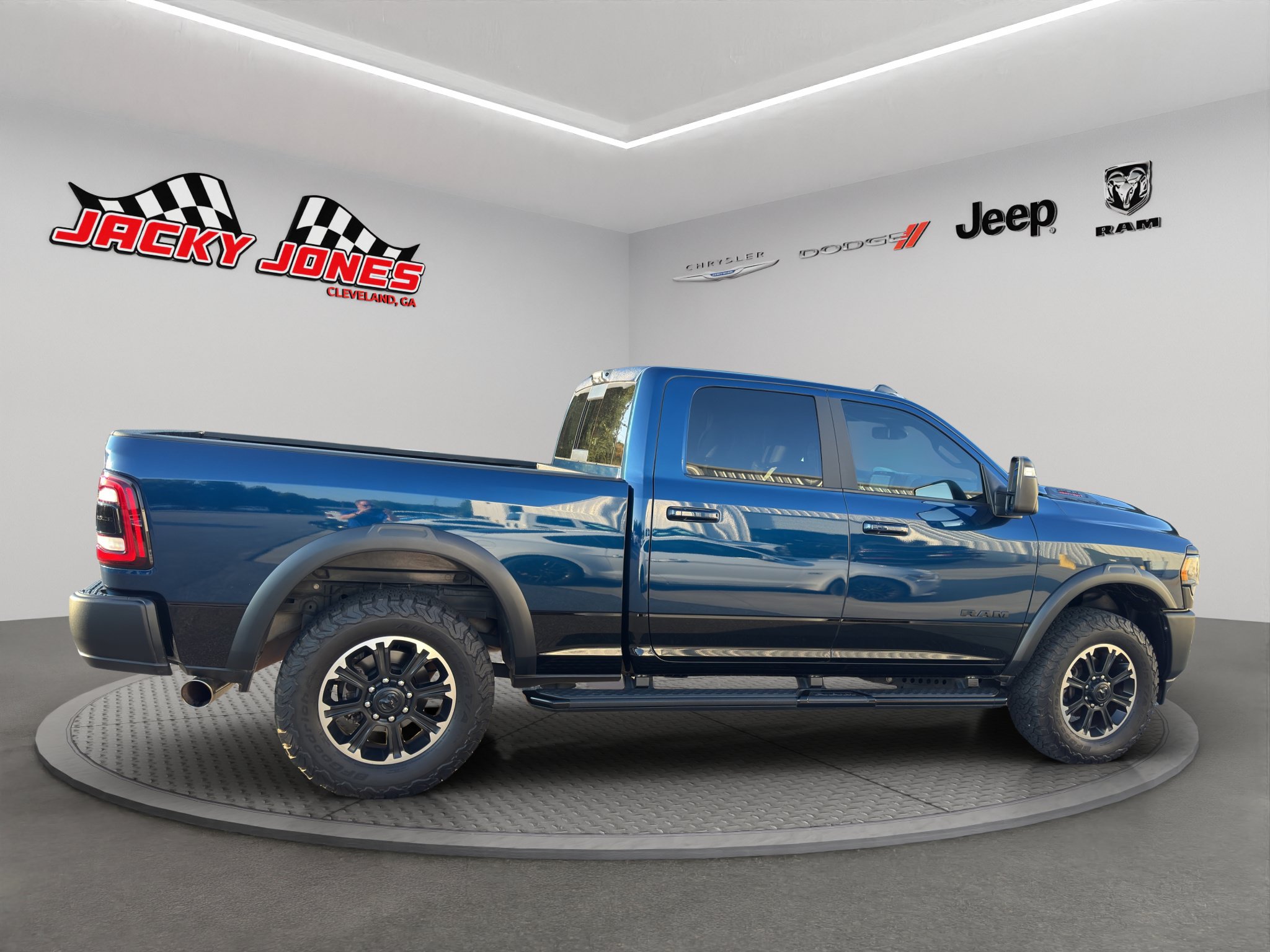 Used 2024 RAM 2500 Rebel w/ Level 2 Equipment Group AWD/4WD image 12