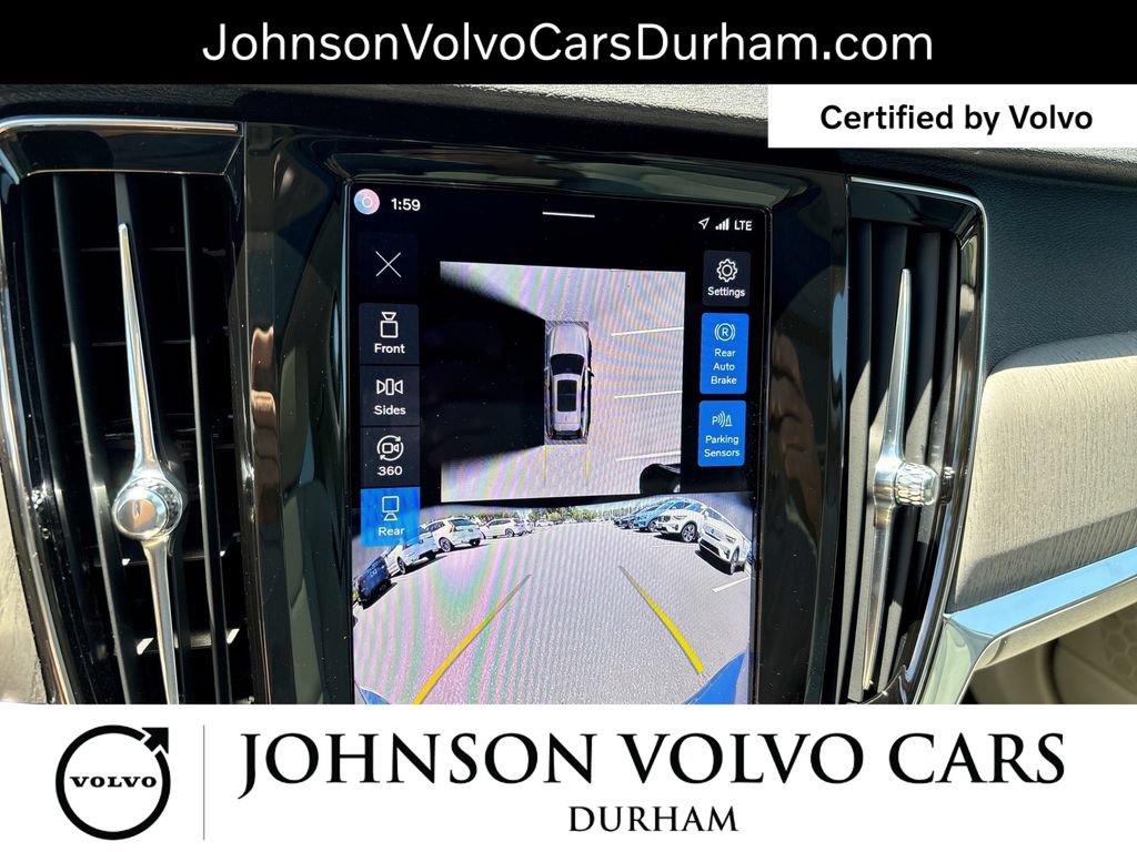Certified 2025 Volvo V90 B6 Cross Country Plus AWD/4WD image 26