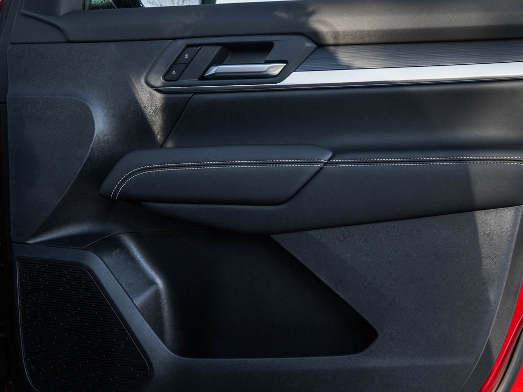 New 2026 GMC Terrain Elevation w/ Elevation Premium Package image 10