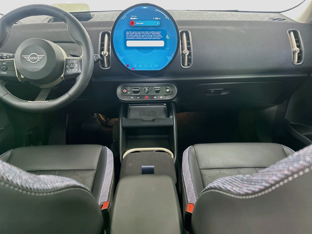 Certified 2025 MINI Cooper Countryman S AWD/4WD image 16