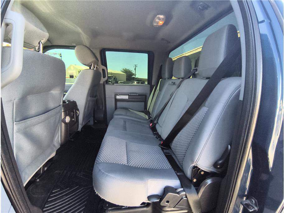 Used 2013 Ford F250 XLT w/ Chrome Pkg image 10