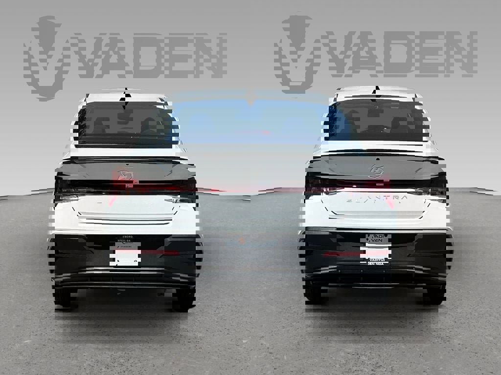 New 2025 Hyundai Elantra Sport image 19