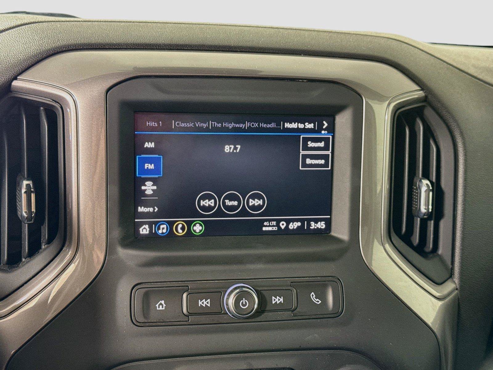 Used 2024 Chevrolet Silverado 1500 Custom AWD/4WD image 8