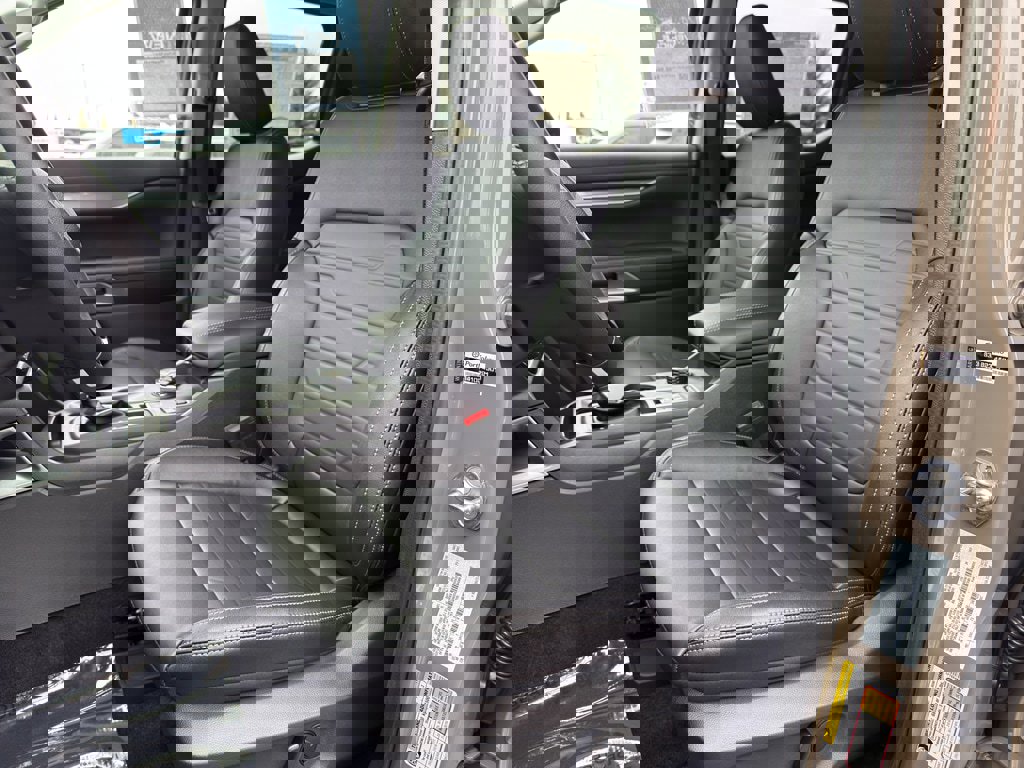 New 2025 Ford Ranger Lariat w/ FX4 Off-Road Package image 15