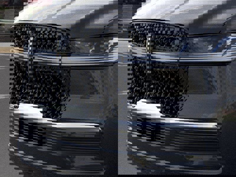 New 2025 Lincoln Navigator L Reserve w/ Jet Appearance Package image 17