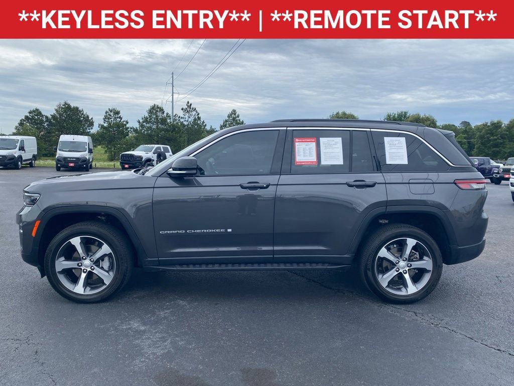 Used 2024 Jeep Grand Cherokee Limited AWD/4WD image 4