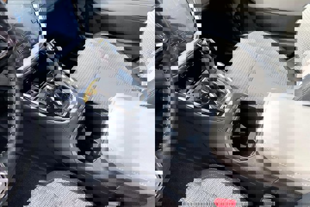 Used 2024 Subaru Outback Premium image 16