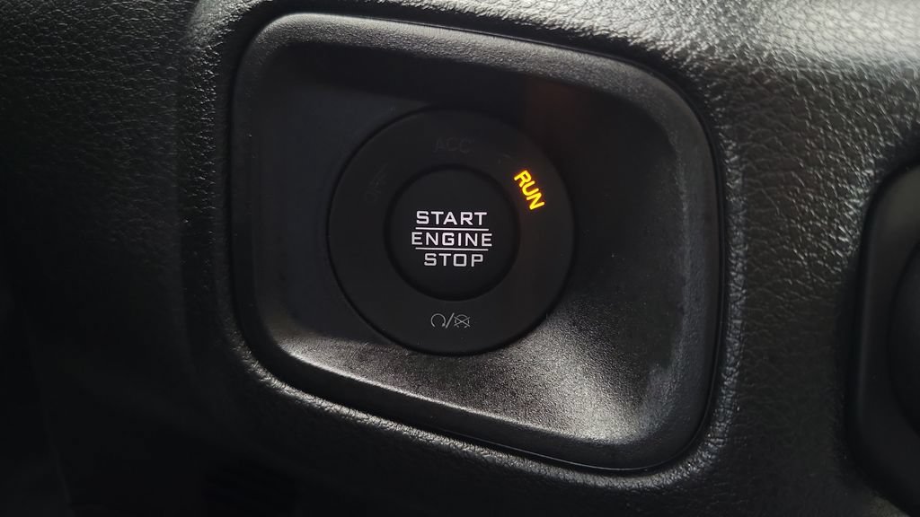 Used 2026 Jeep Gladiator Sport AWD/4WD image 23