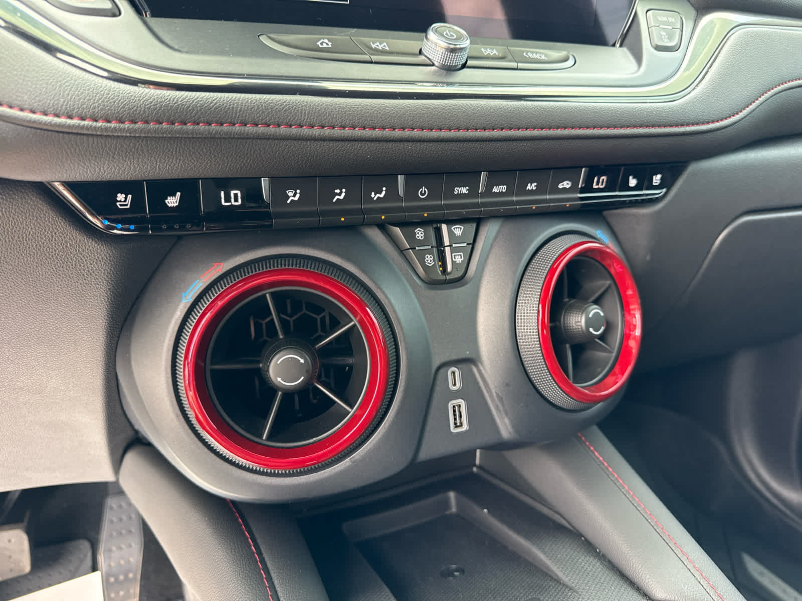 Certified 2023 Chevrolet Blazer RS w/ Enhanced Convenience Package FWD image 19