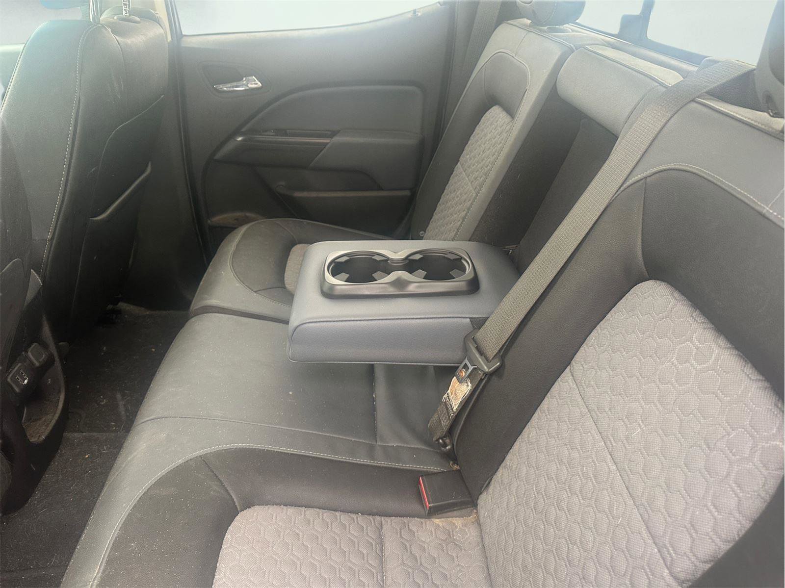 Used 2019 Chevrolet Colorado Z71 image 31