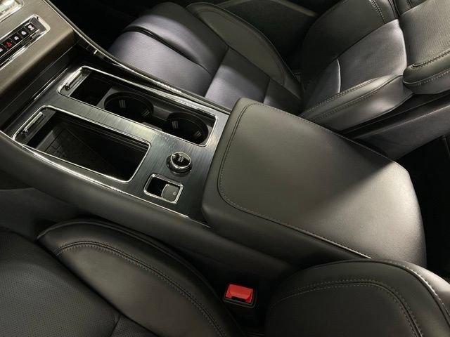 Used 2026 Lincoln Aviator Reserve AWD/4WD image 14