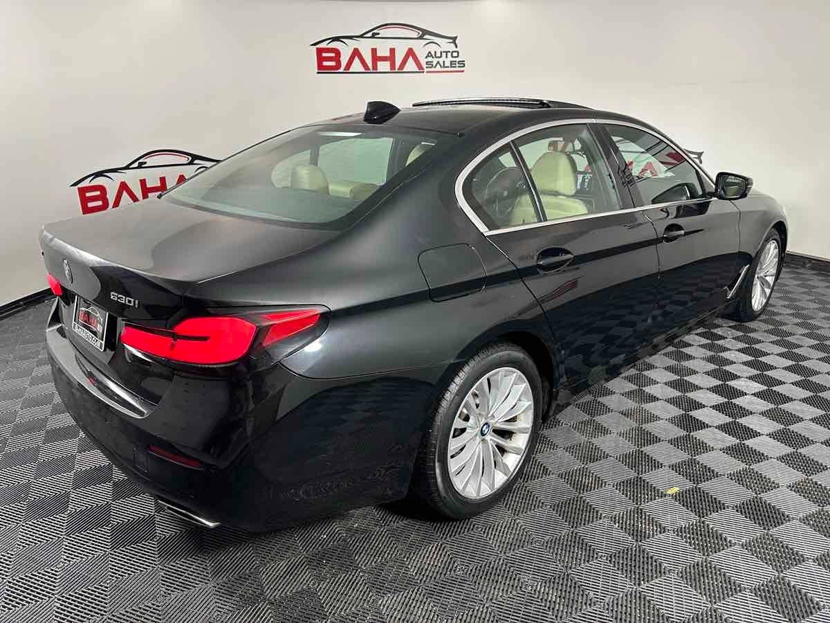 Used 2023 BMW 530i xDrive w/ Convenience Package AWD/4WD image 8