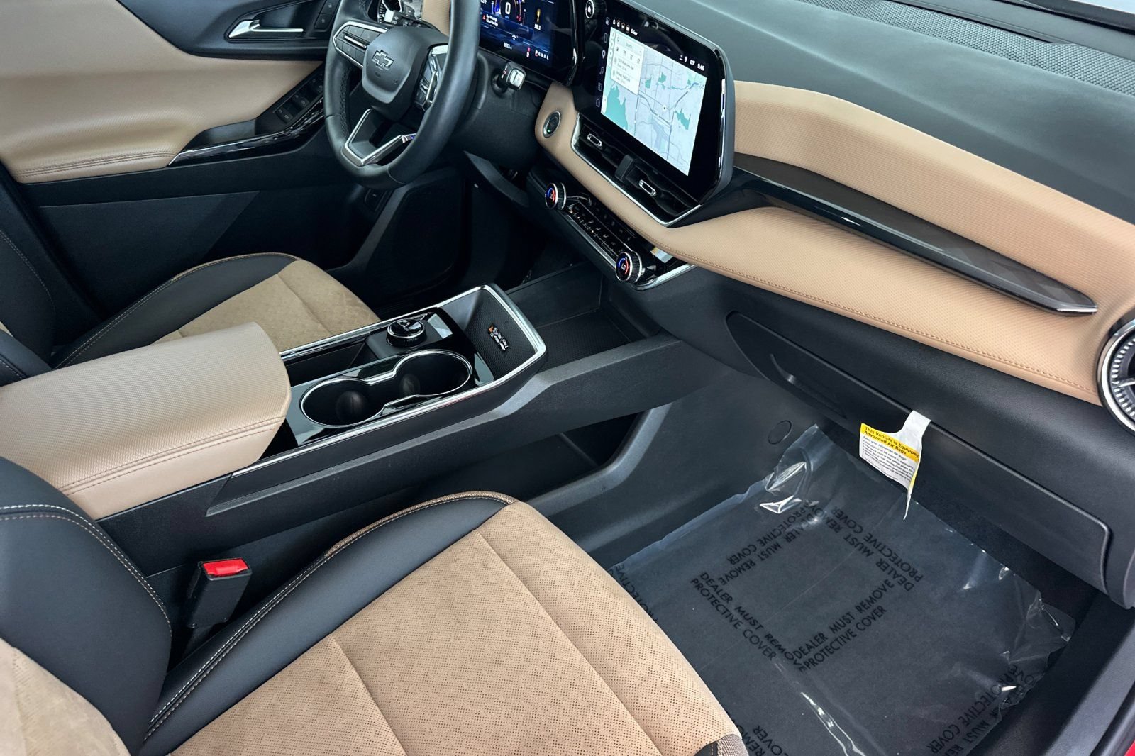 Used 2025 Chevrolet Equinox ACTIV FWD image 20