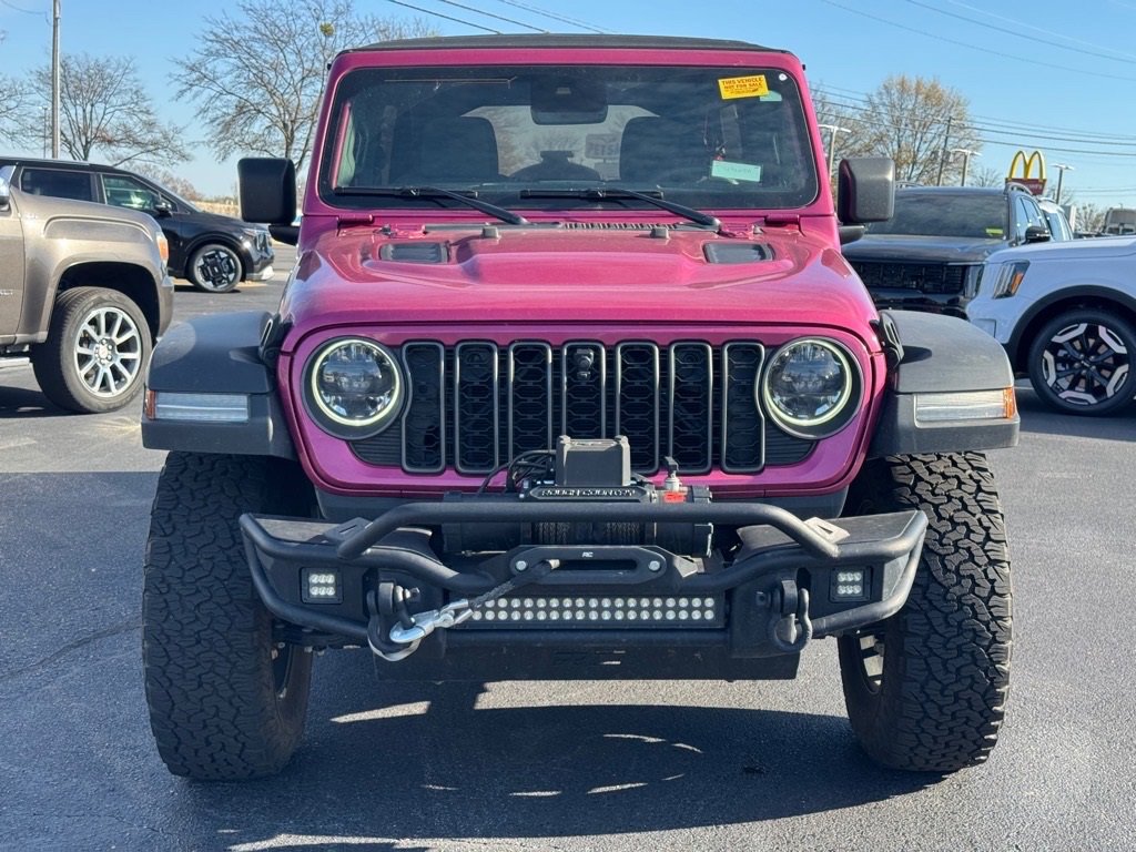 Used 2024 Jeep Wrangler Unlimited Rubicon w/ Technology Group image 8