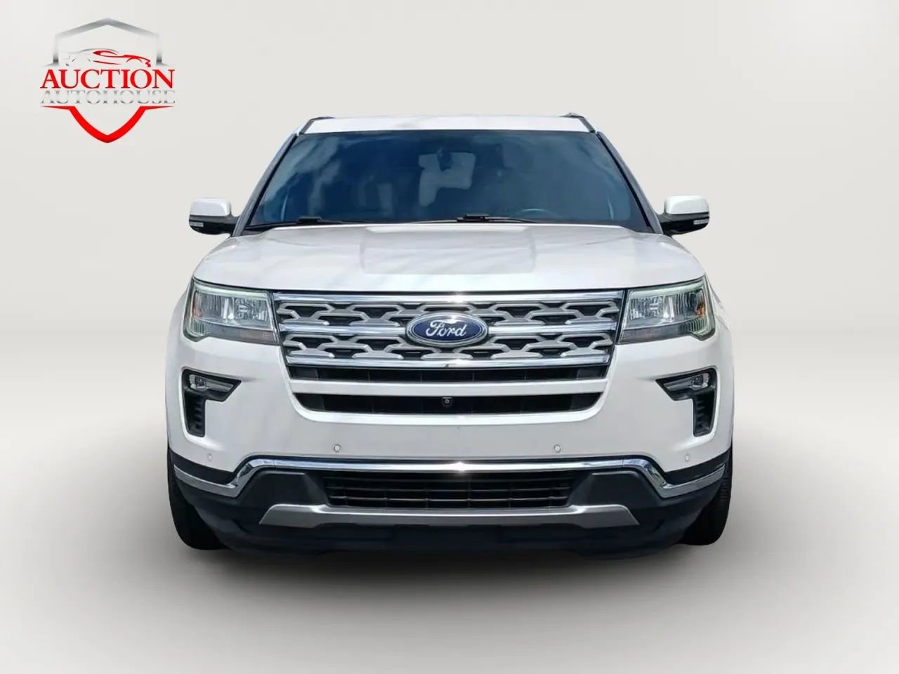 Used 2018 Ford Explorer Limited FWD image 2