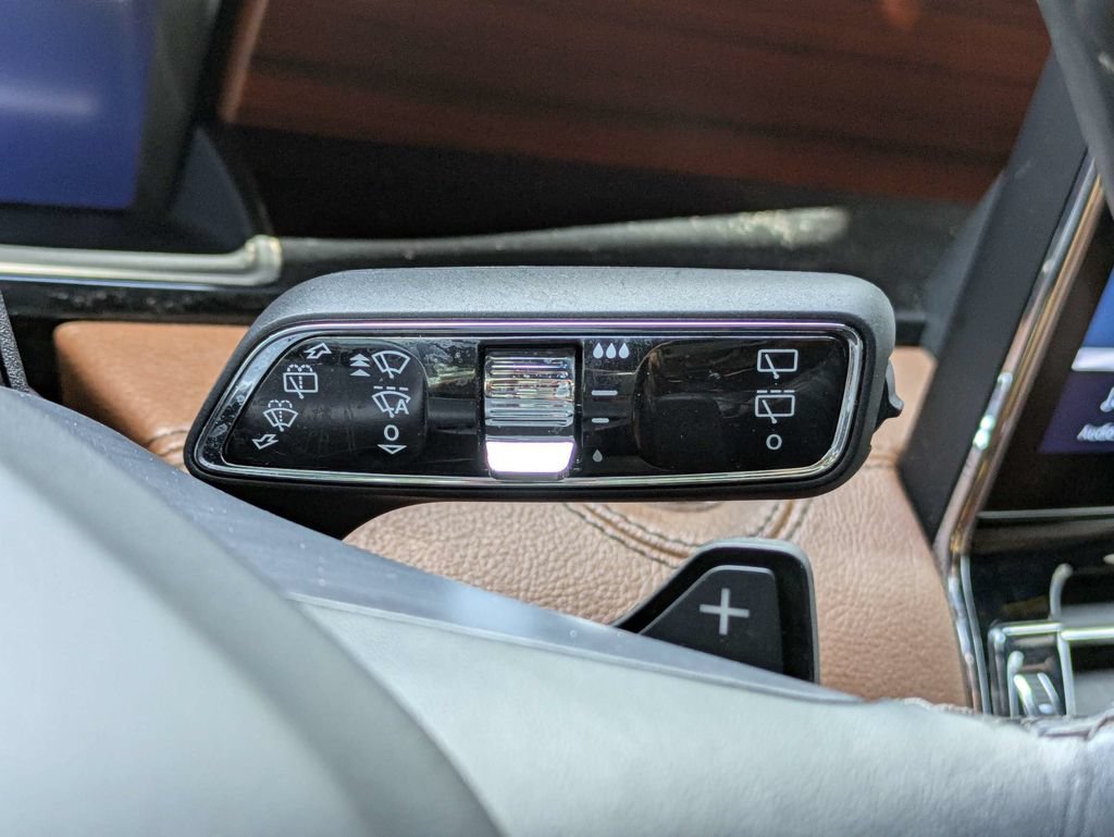 Used 2024 Lincoln Navigator Reserve AWD/4WD image 41