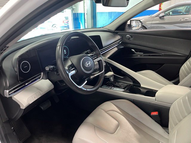 Used 2024 Hyundai Elantra Limited FWD image 24