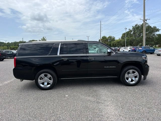 Used 2018 Chevrolet Suburban Premier RWD image 4