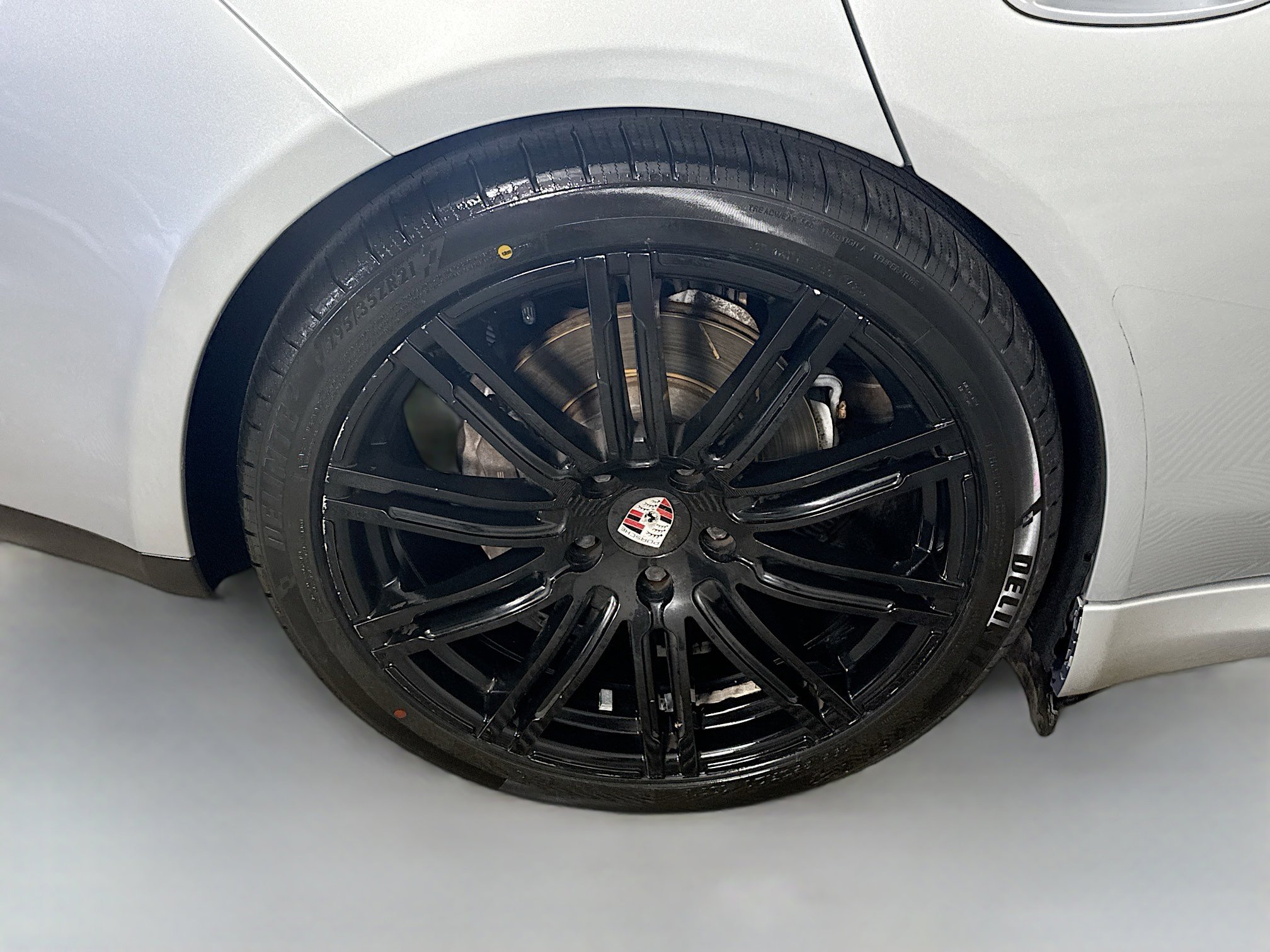 Used 2016 Porsche Panamera 4 Edition AWD/4WD image 31