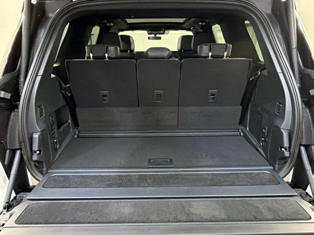 New 2026 Lincoln Navigator Reserve w/ Jet Appearance Package AWD/4WD image 42