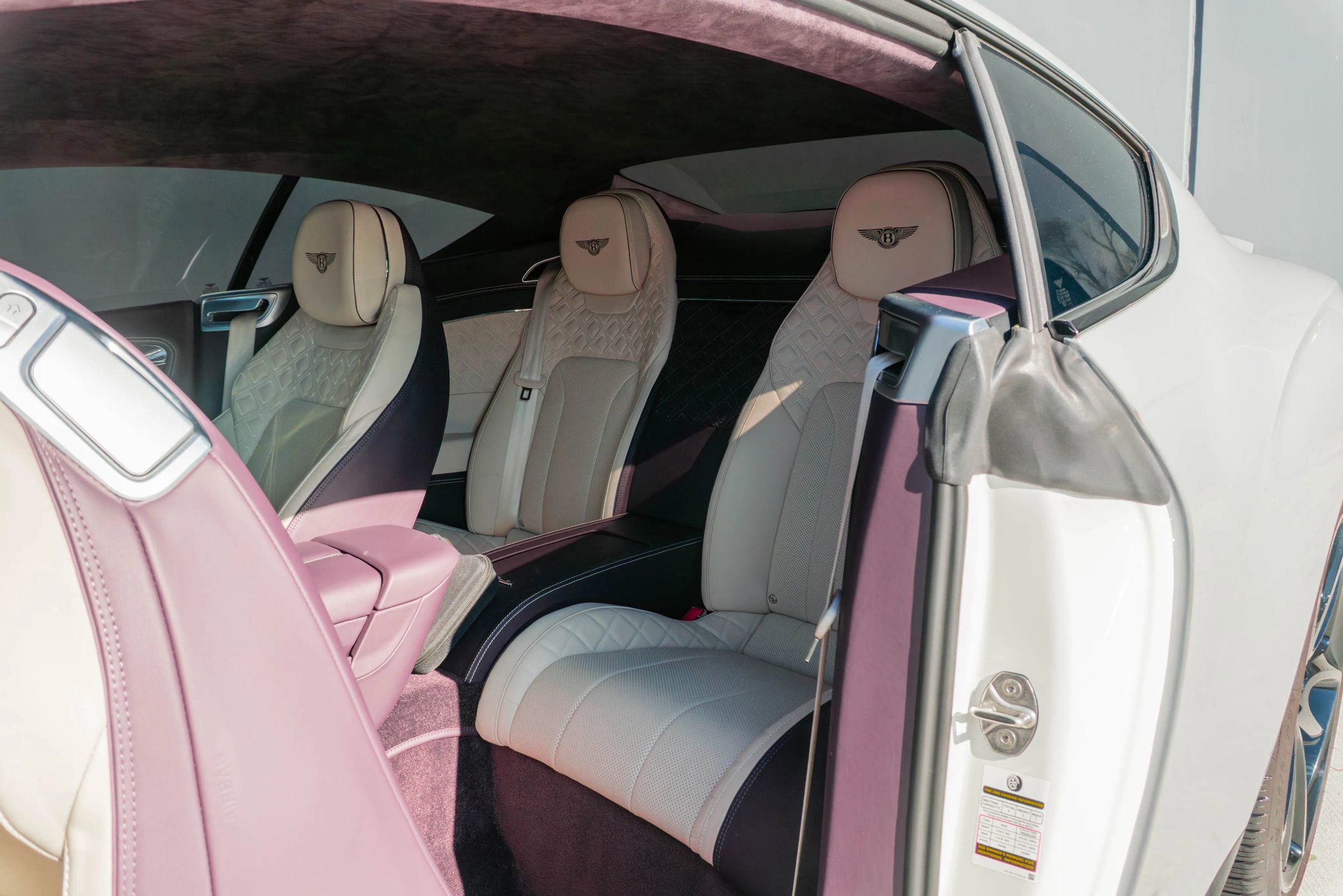 Used 2022 Bentley Continental GT AWD/4WD image 59