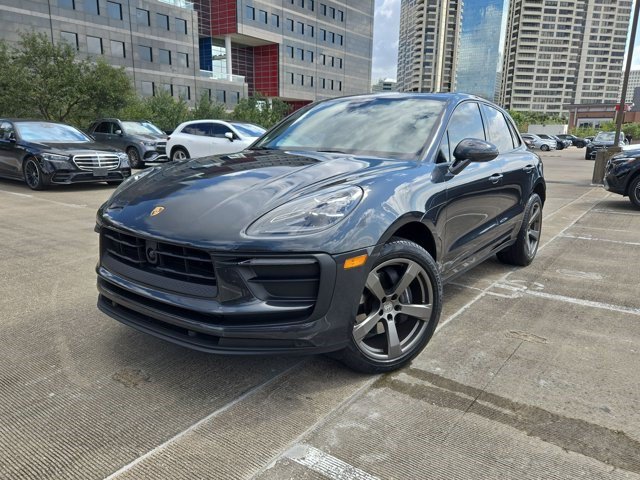 Used 2025 Porsche Macan Turbo AWD/4WD image 1