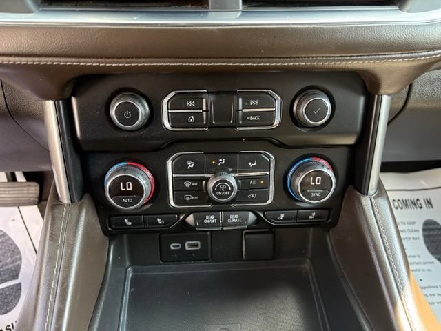 Used 2023 Chevrolet Tahoe Z71 AWD/4WD image 21
