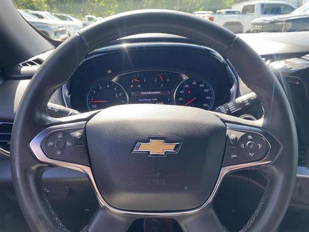 Used 2023 Chevrolet Traverse LT w/ LPO, Floor Liner Package AWD/4WD image 45