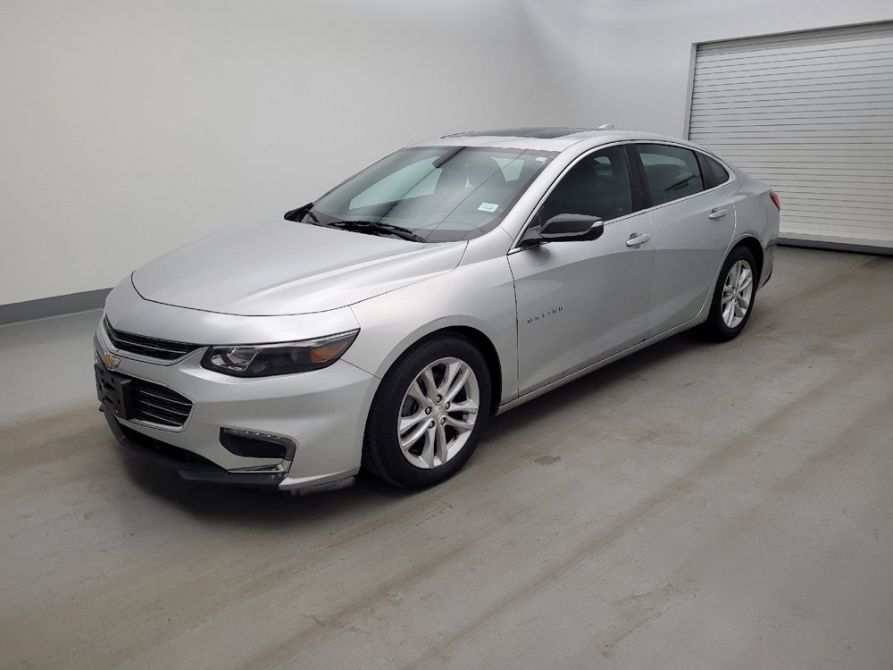 Used 2018 Chevrolet Malibu LT FWD image 2