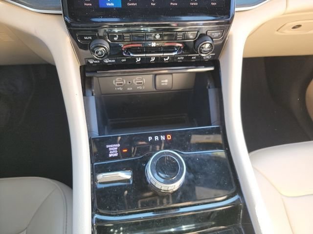 Used 2023 Jeep Grand Cherokee L Limited AWD/4WD image 12