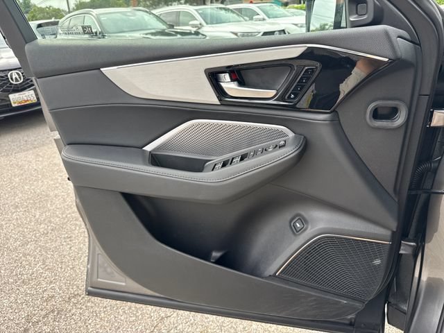 Certified 2026 Acura MDX SH-AWD image 25