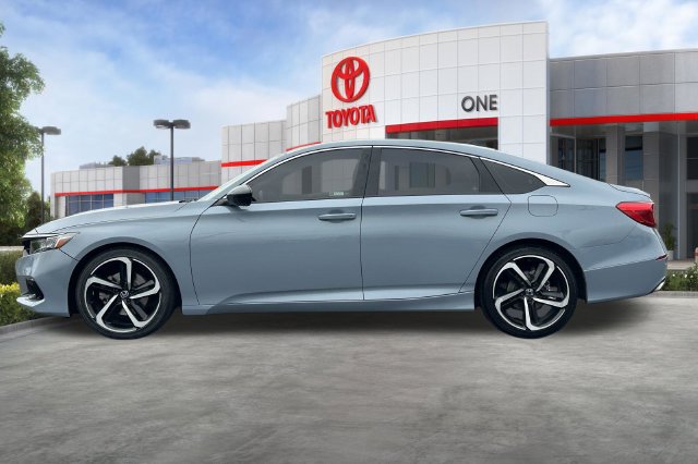 Used 2022 Honda Accord Sport image 8